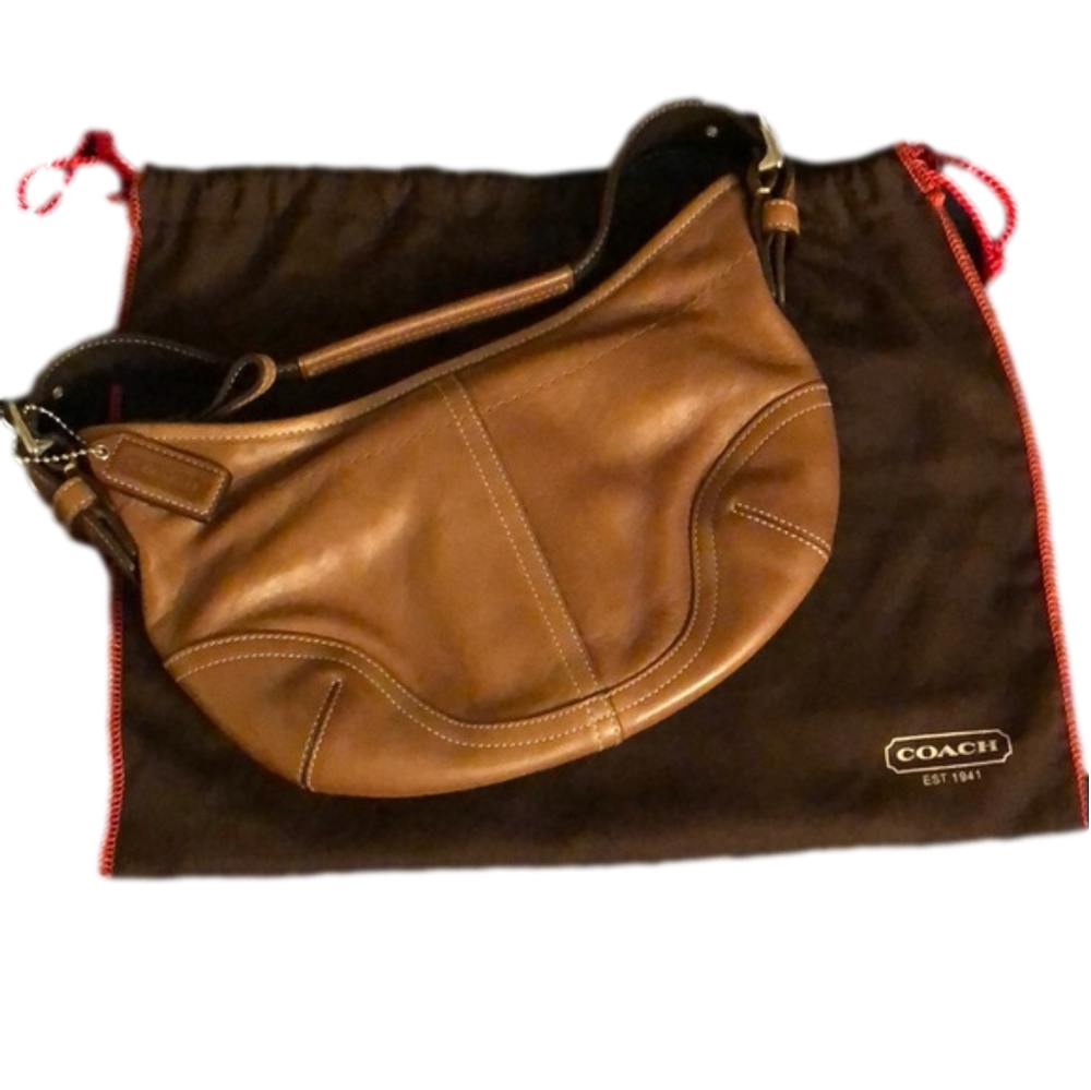 👜 Coach Tan Leather Purse